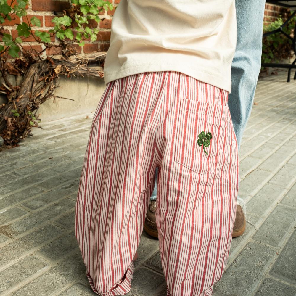 That's Mine Henry bukser - Classic red - 100% Organic cotton Buy Bukser||Bukser & shorts||personale||Forår 2026 here.